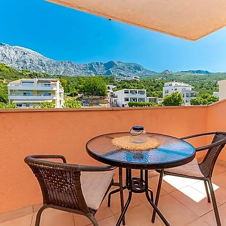 Rossa Hotel